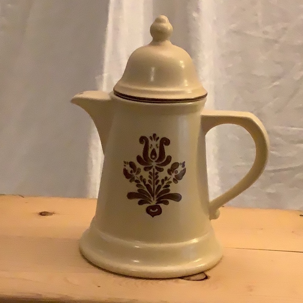 Pfaltzgraff Village coffee pot